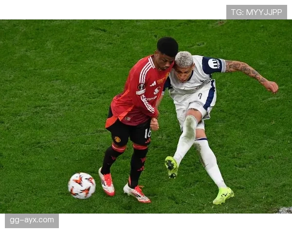 内森·科林斯英超赛季持续高光，出色表现引广泛关注