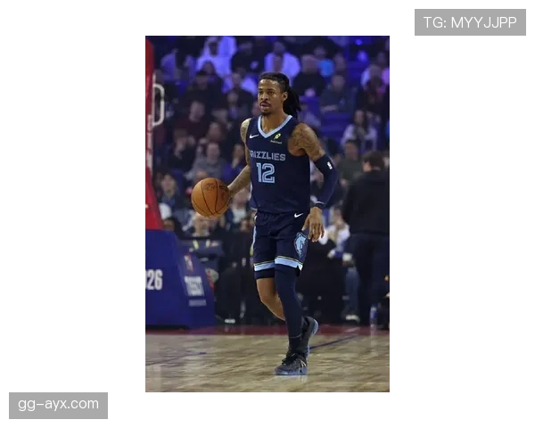 贾·莫兰特这生活节奏也太戏剧了，球场王者，私下像个迷糊大男孩？