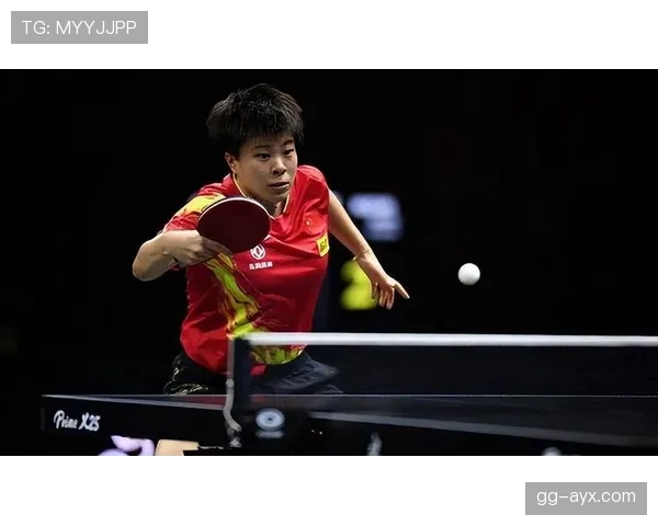 今季威少以挡拆组织换位提升效率，区别于巅峰单打